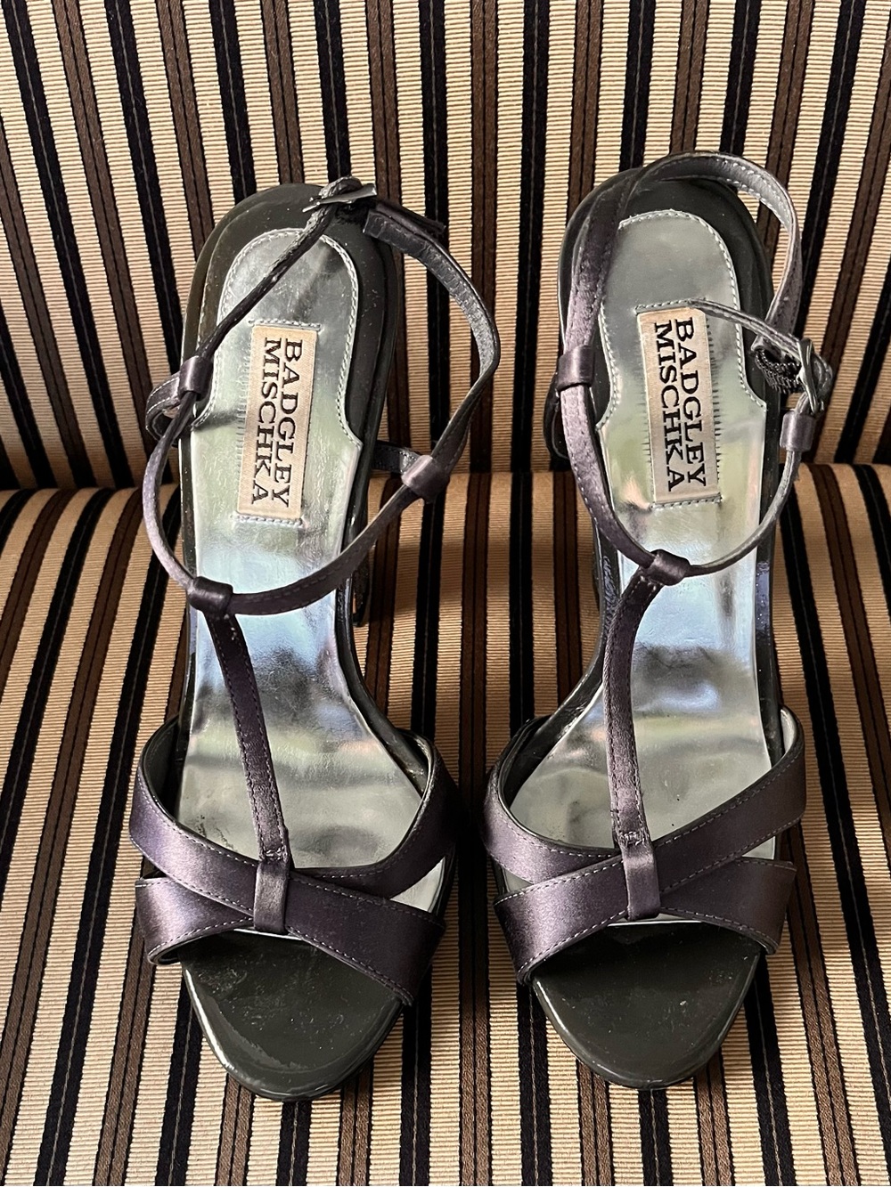 Badgley Mischka Jenie Satin Glitter Block Heels Sandals Size 7